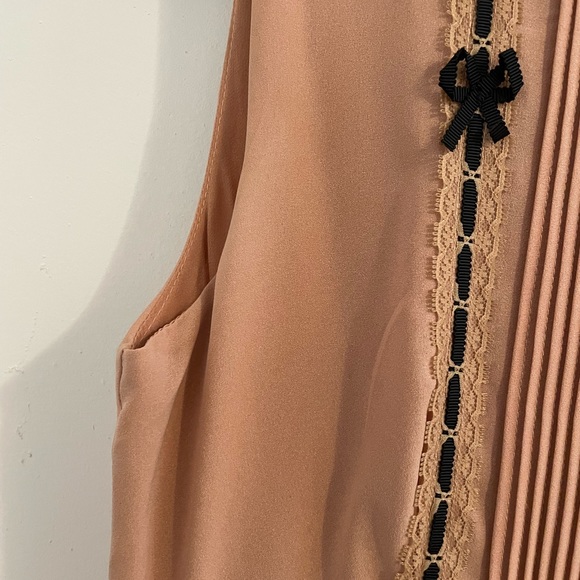 Darling brand frill dress from ModCloth - Picture 8 of 9